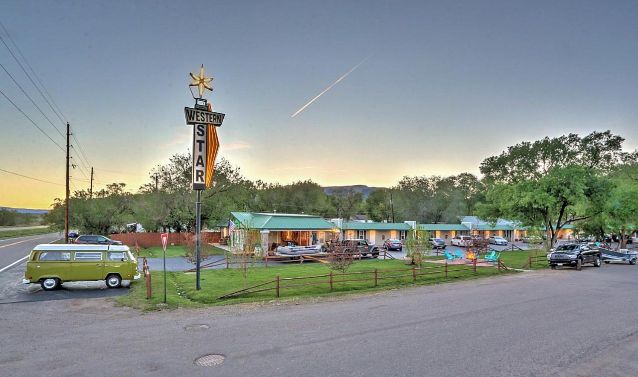 Western Star Inn Rifle Esterno foto