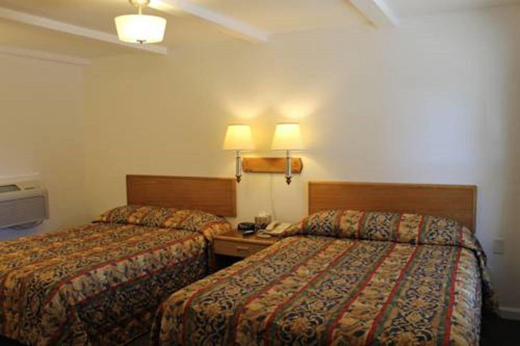 Western Star Inn Rifle Esterno foto